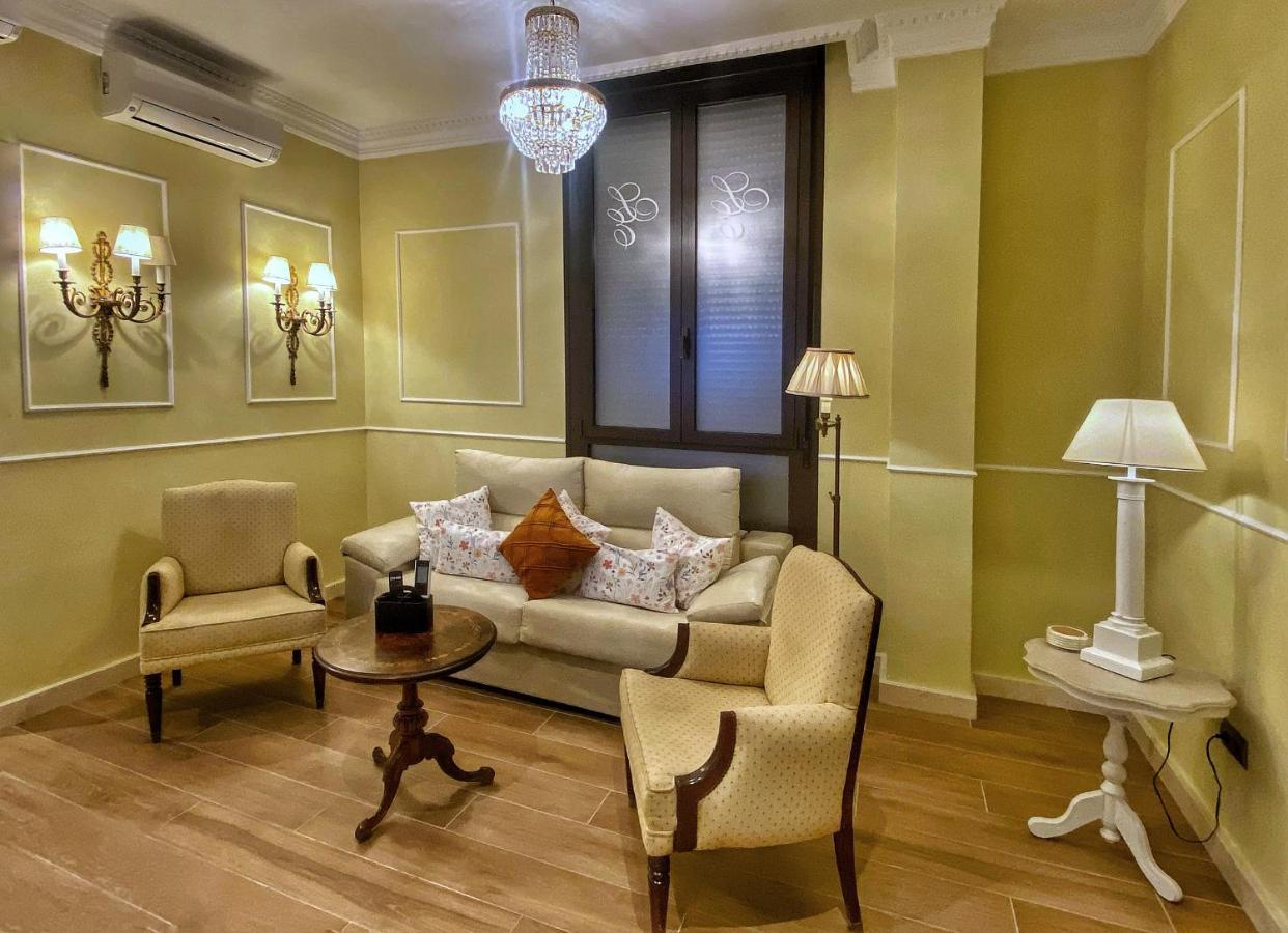 SUITES SAN ESTEBAN 16 Ducal Sevilla Exterior foto